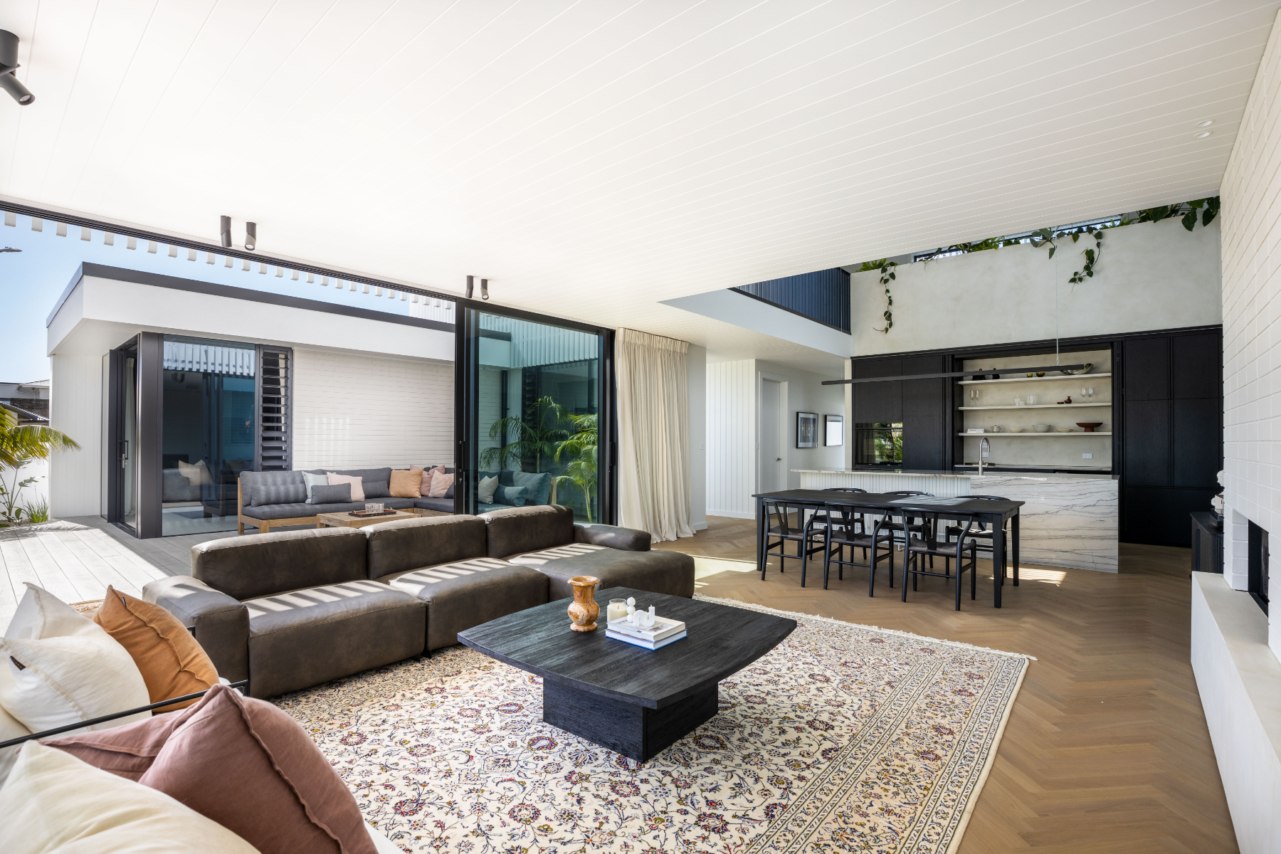Aluminium doors at Te Ara O Ngakeiha house Gisborne